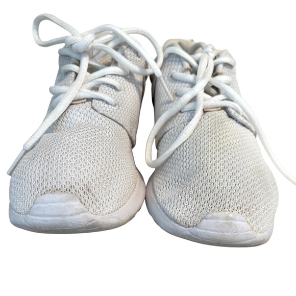Nike Roshe One Women’s Running Shoe Size 8 - Picture 4 of 8